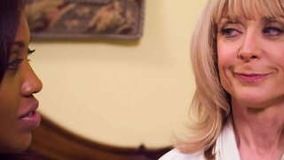 Hadithi pornstar lesbovideo