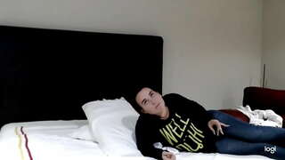 ƈ�给她lechita而另一个乱搞