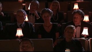 ���ೆಲಿಯಾ ಜೋನ್ಸ್ - ಲೆಸ್ಬಿಯನ್-ಬಾಟಲ್ ಮತ್ತು ಬೇಸ್ಬಾಲ್ ಬ್ಯಾಟ್ನೊಂದಿಗೆ ಒರಟು ಪ್ರದರ್ಶನ