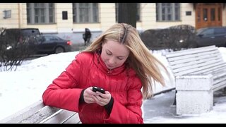 Пунолетна Тинејџерка жели мало секса Пунолетна Тинејџерка жели мало секса