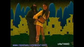 Blanquer Mayes en un atractiu joc de vídeo immoral kumbat